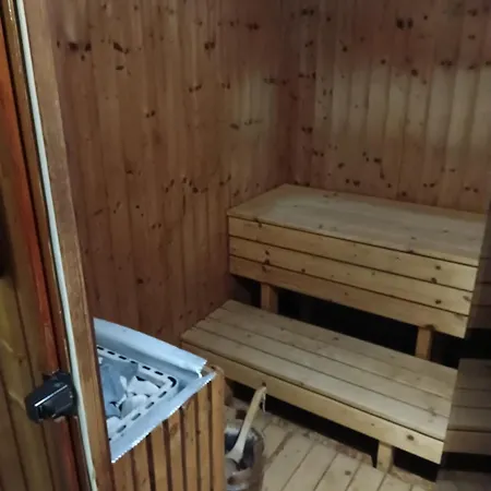 公寓 Viola Wellness Apartman 佐洛卡罗斯